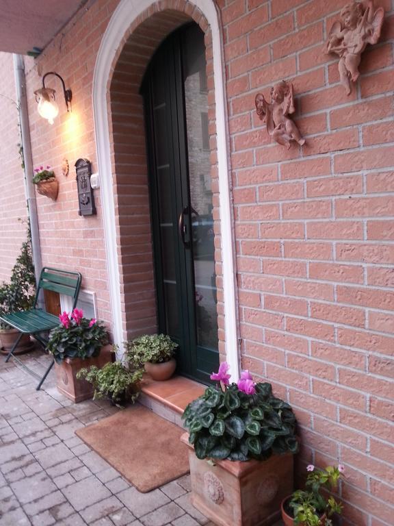 La Corte Degli Angeli Locazioni Turistiche Assis Exterior foto
