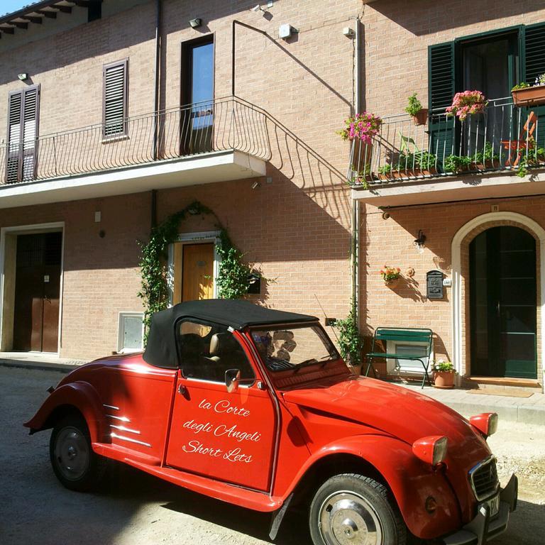 La Corte Degli Angeli Locazioni Turistiche Assis Exterior foto